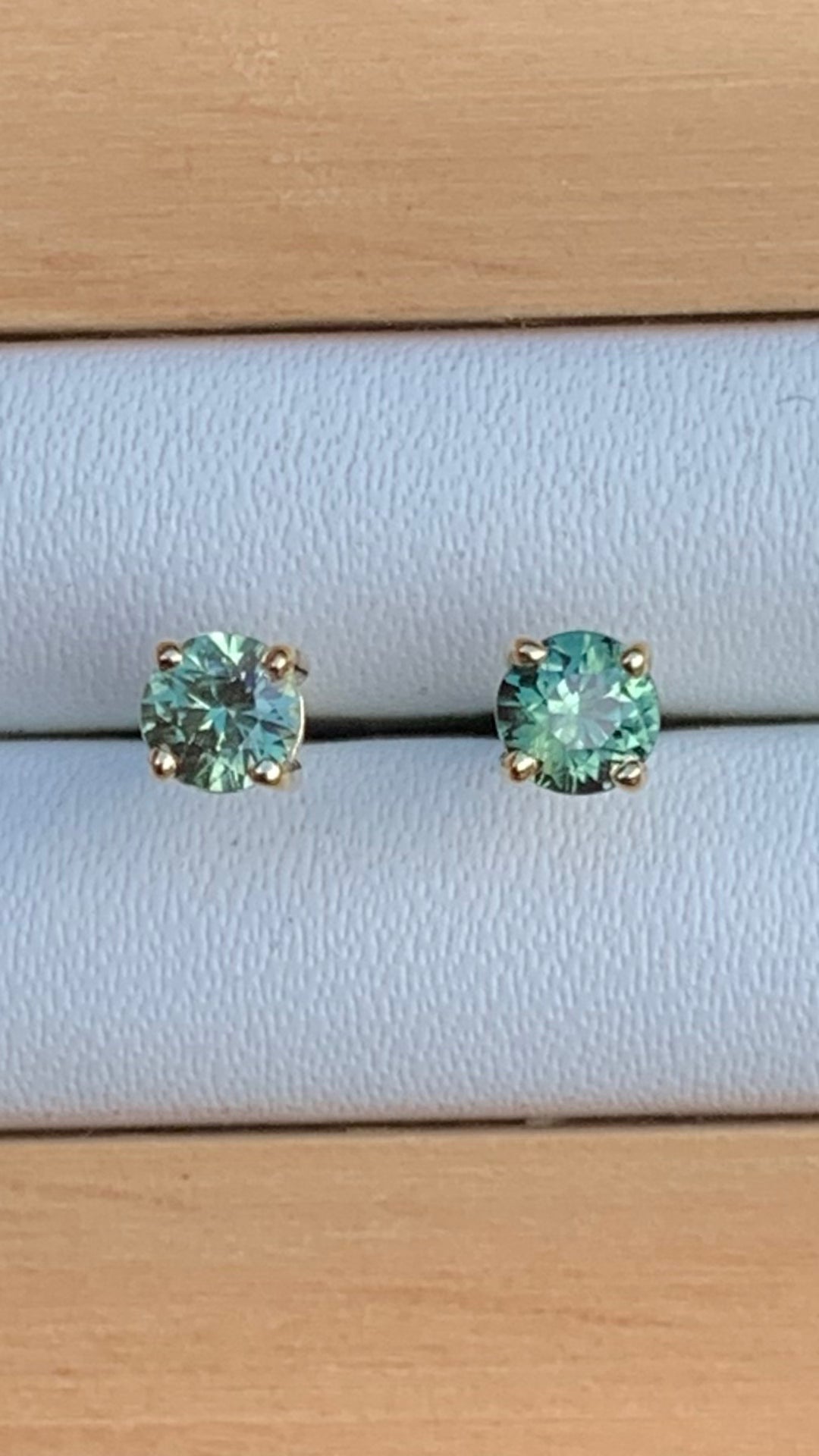Light Green Australian Sapphire Earrings ~ 3.5mm Gold Studs