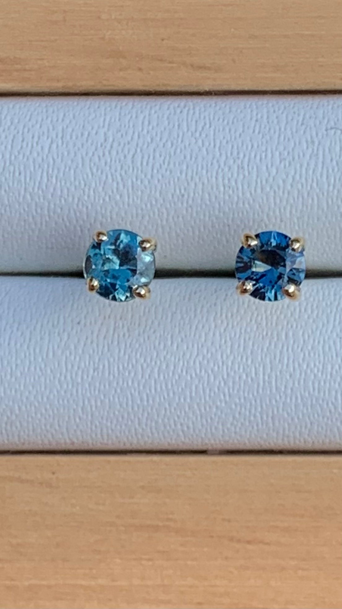 Australian Sapphire jewellery