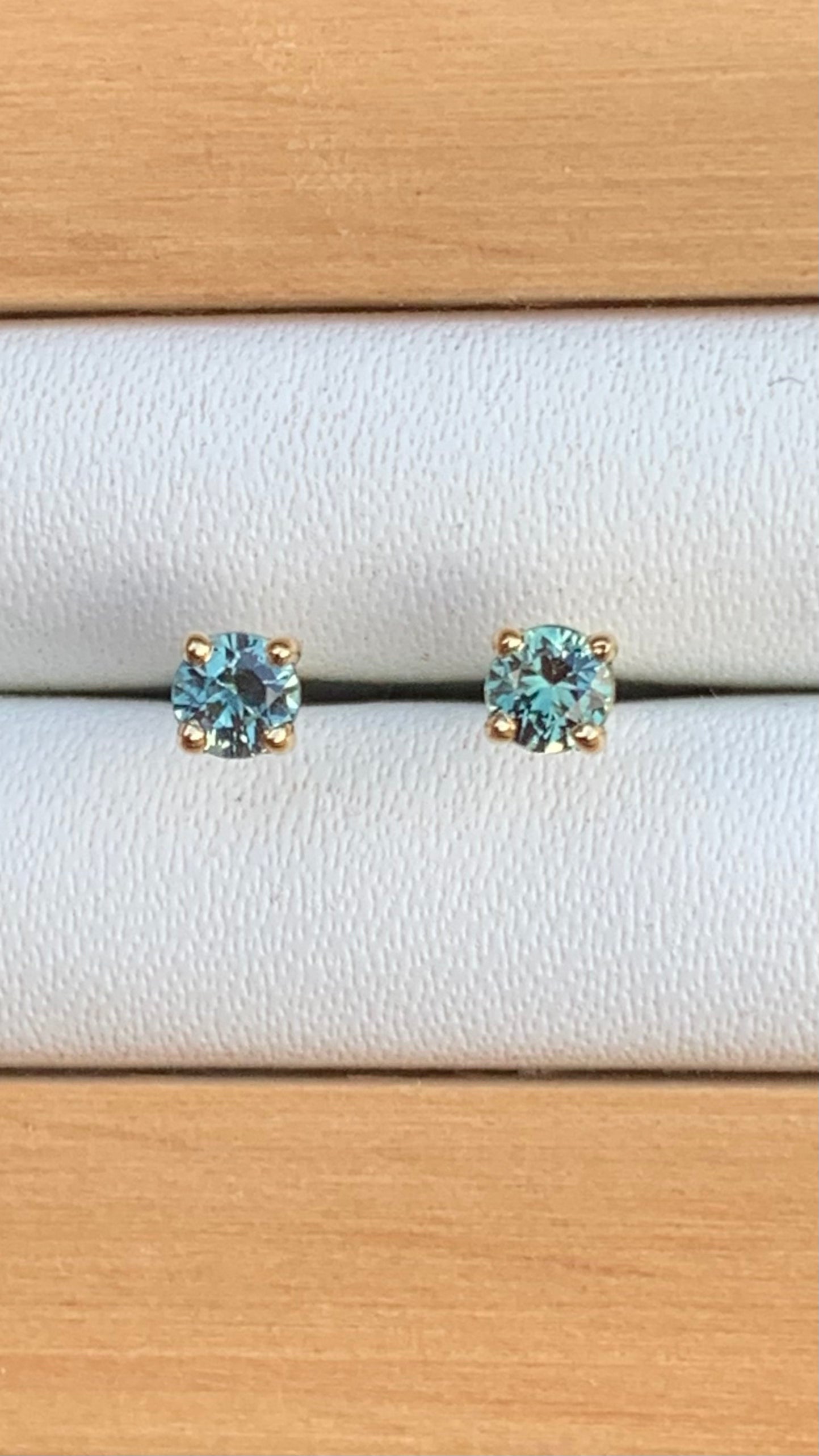Parti Sapphire Studs