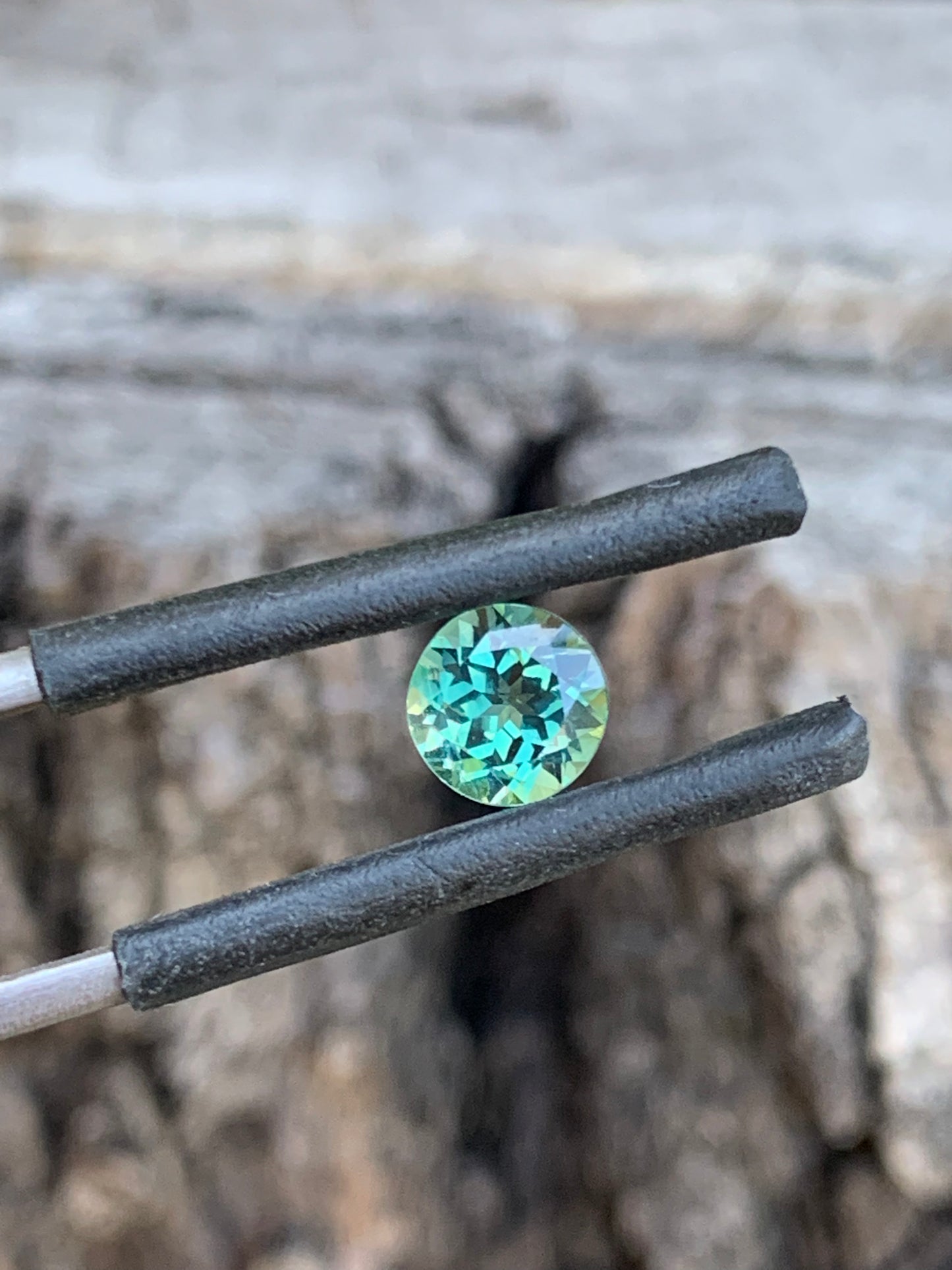 1.03ct Teal Australian Parti Sapphire