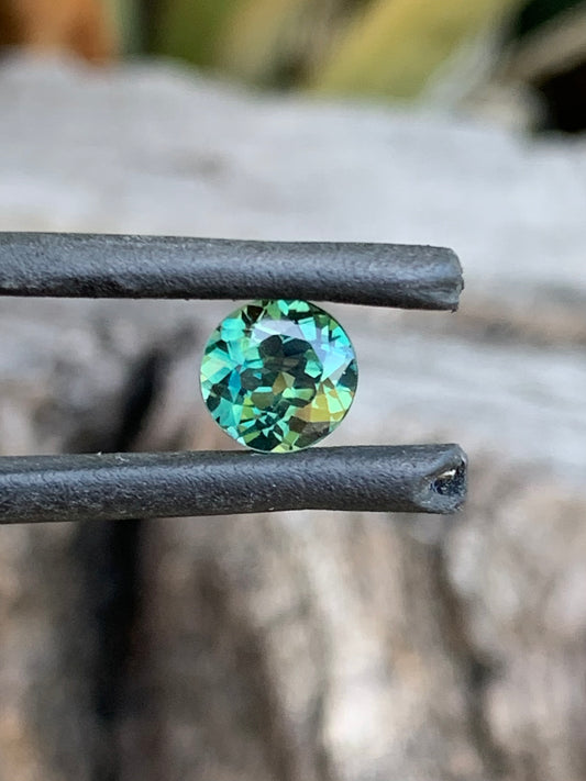 1.02ct Teal Australian Parti Sapphire