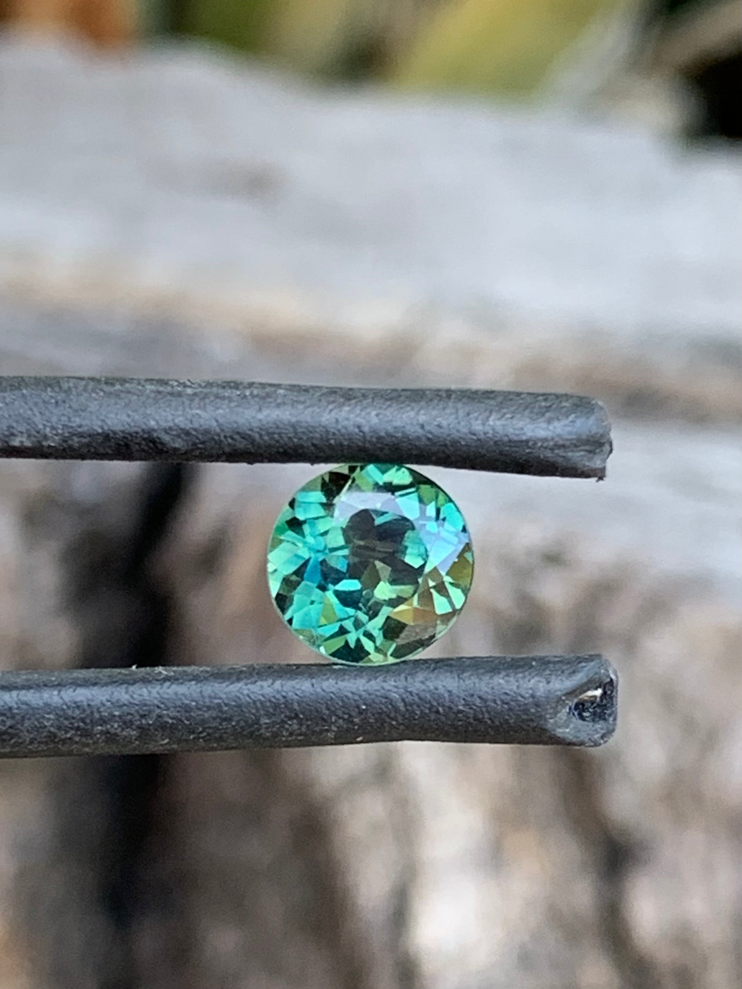 1.02ct Teal Australian Parti Sapphire