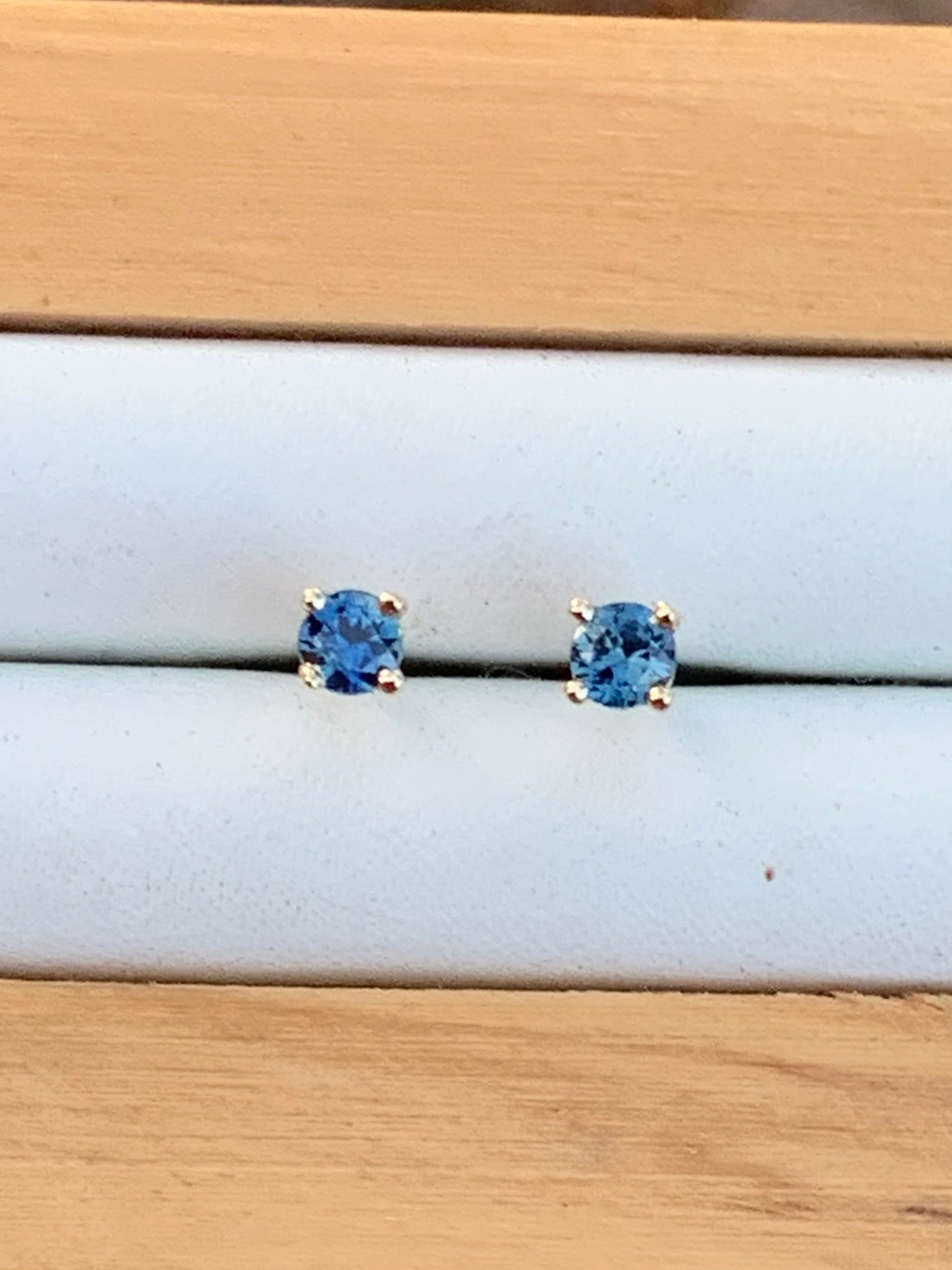 Blue Australian Sapphire Earrings ~ 3mm Gold Studs