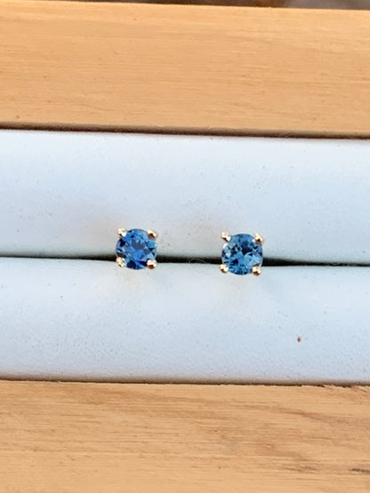 Blue Australian Sapphire Earrings ~ 3mm Gold Studs
