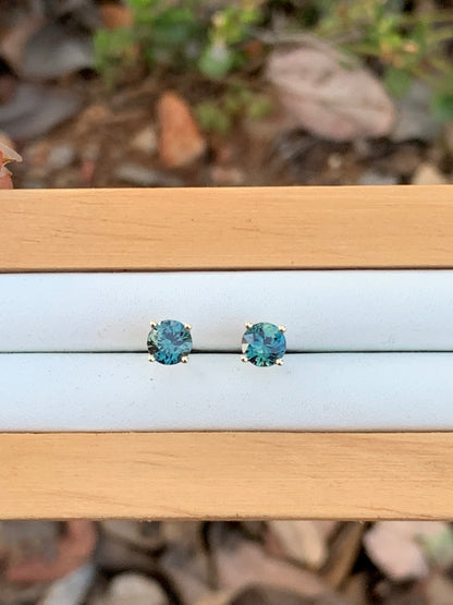 Teal Australian PartiSapphire Earrings ~ 5mm Gold Studs
