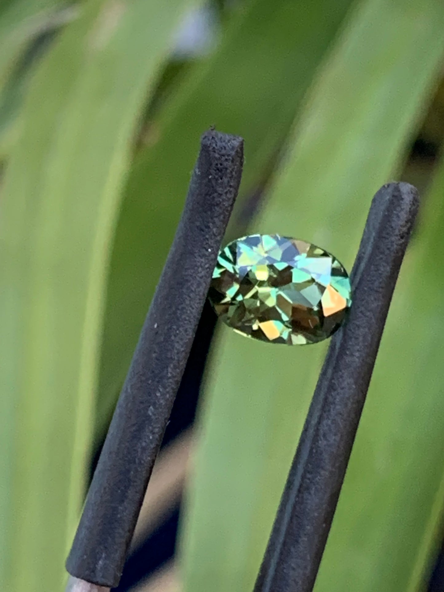 0.98t Green Australian Sapphire