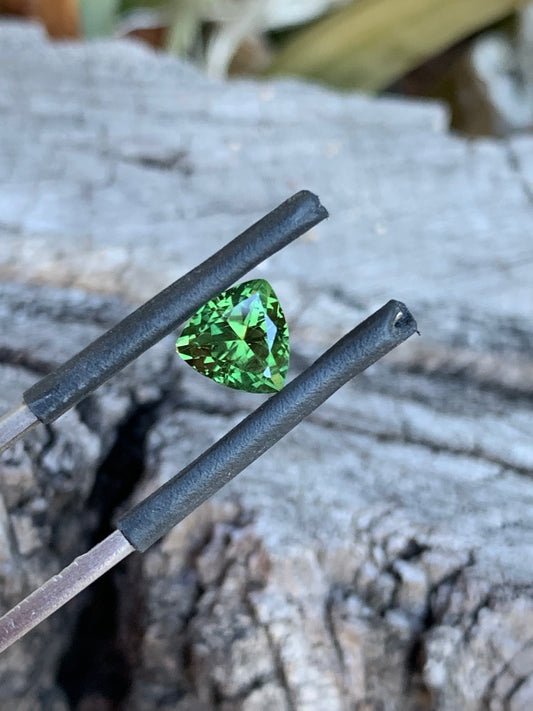Close-up of 1.74ct light green Australian sapphire highlighting natural colour
