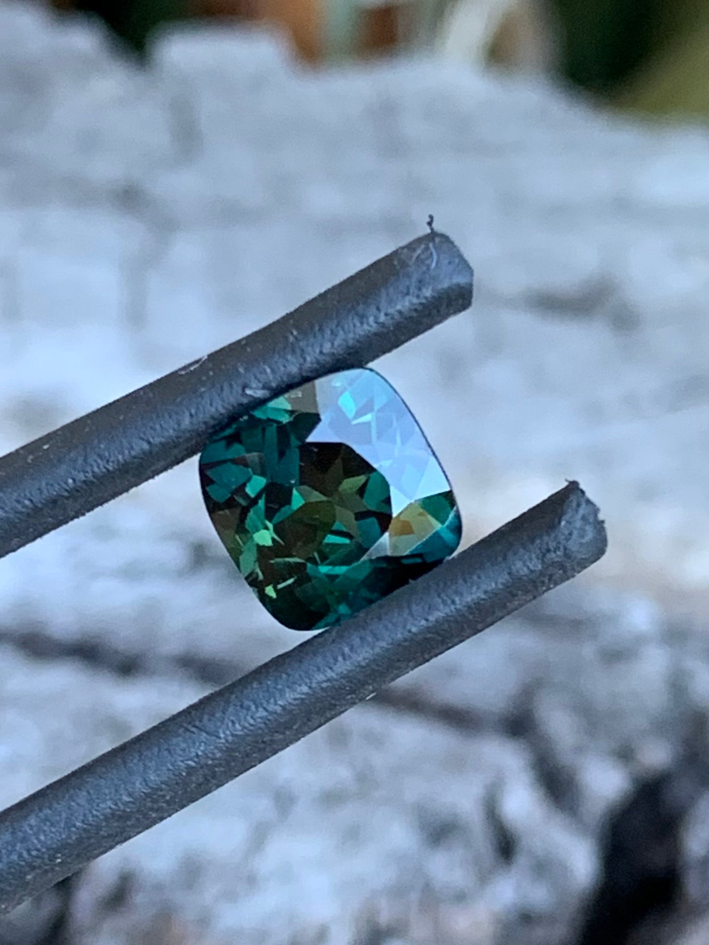 Australian sapphire gemstone with blue and green colour variation
