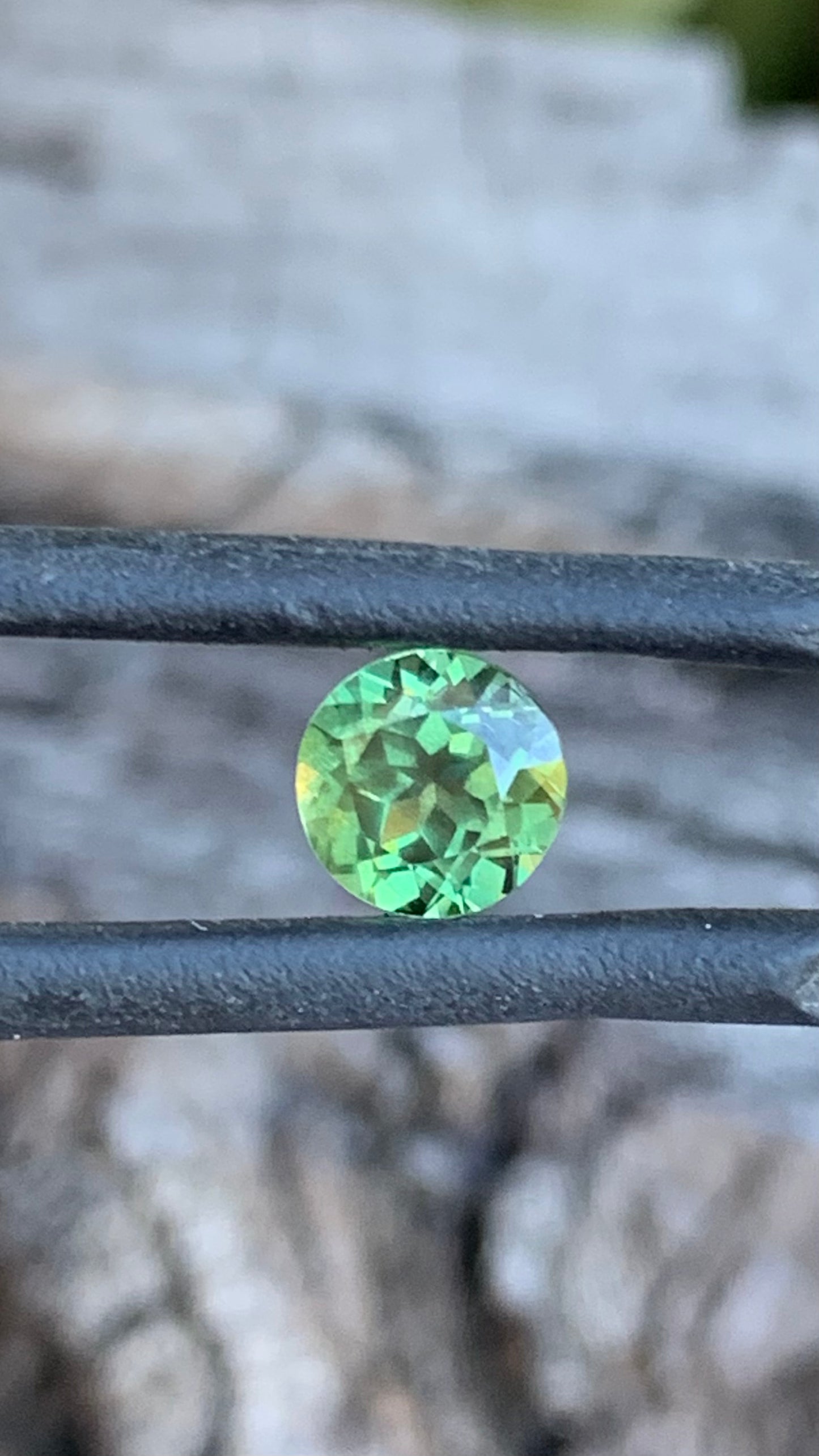 Light green Australian sapphire, 1.06 carat, light and bright in natural light