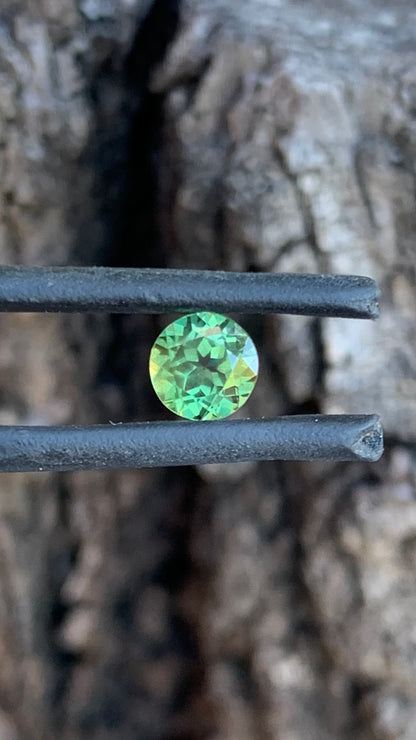 Light green Australian sapphire, 1.06ct