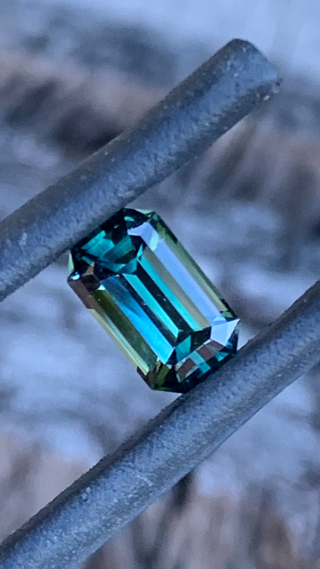 Teal emerald cut Australian parti sapphire, 1.09ct