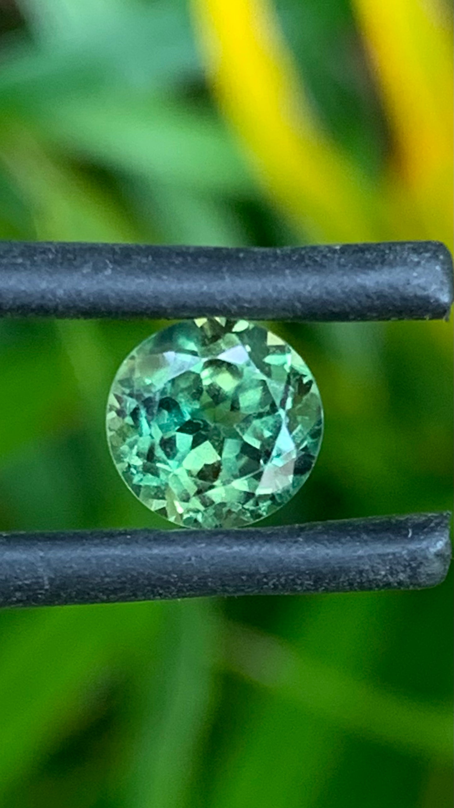 1.68ct Teal Australian Parti Sapphire