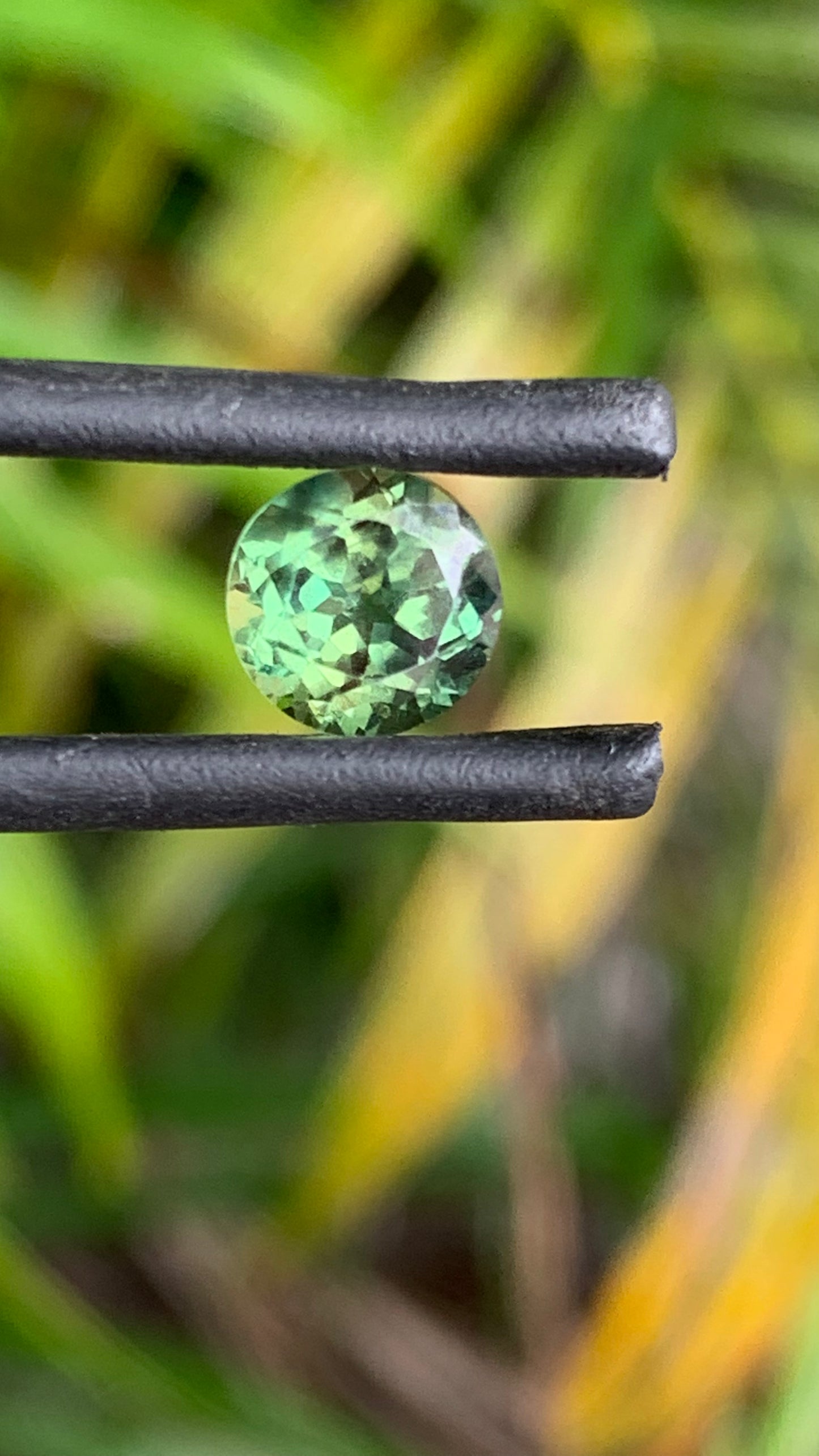 1.68ct Teal Australian Parti Sapphire