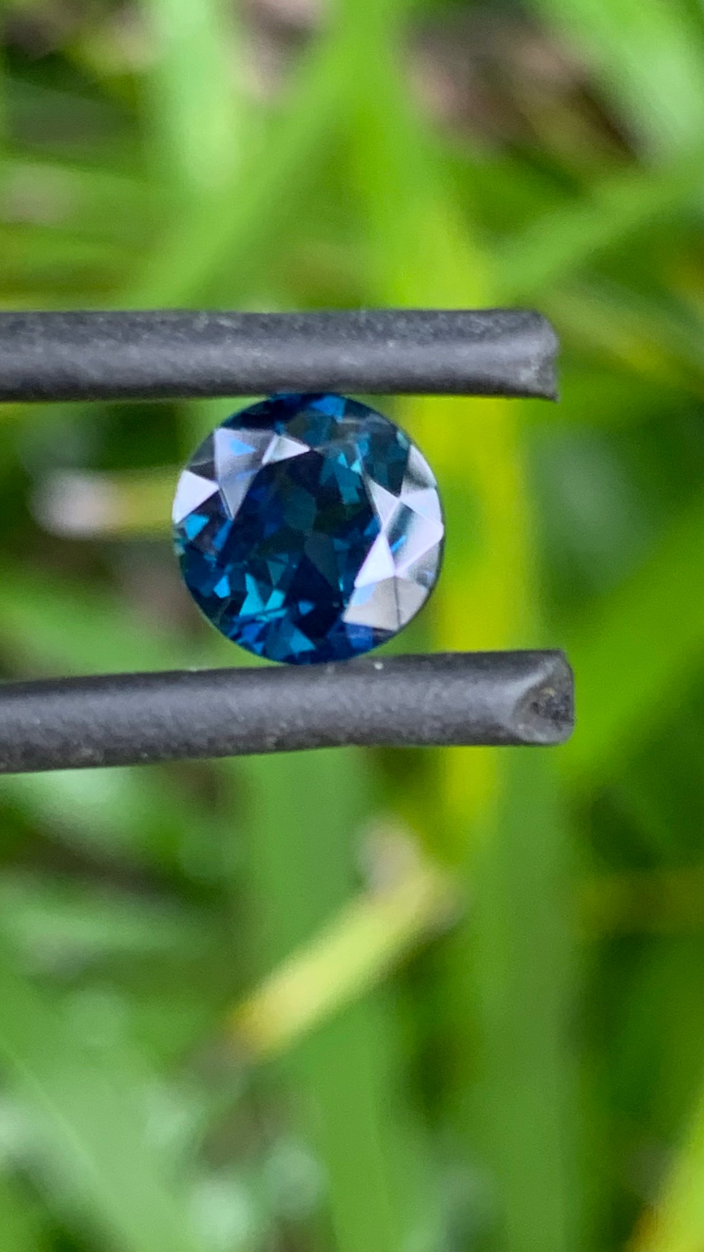 1.75ct Blue Australian Sapphire