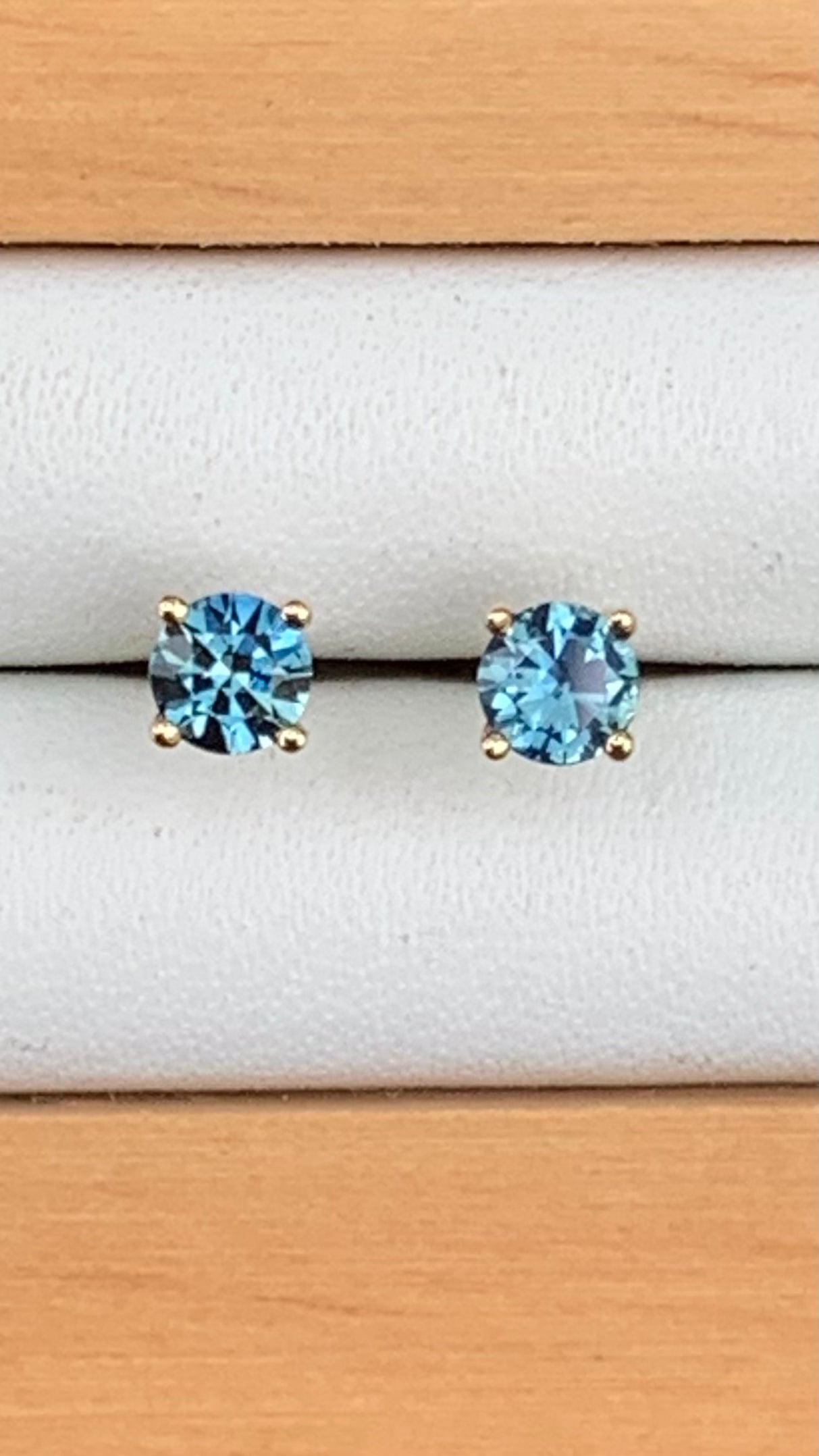 Light Blue Australian Sapphire Earrings ~ 3.5mm Gold Studs