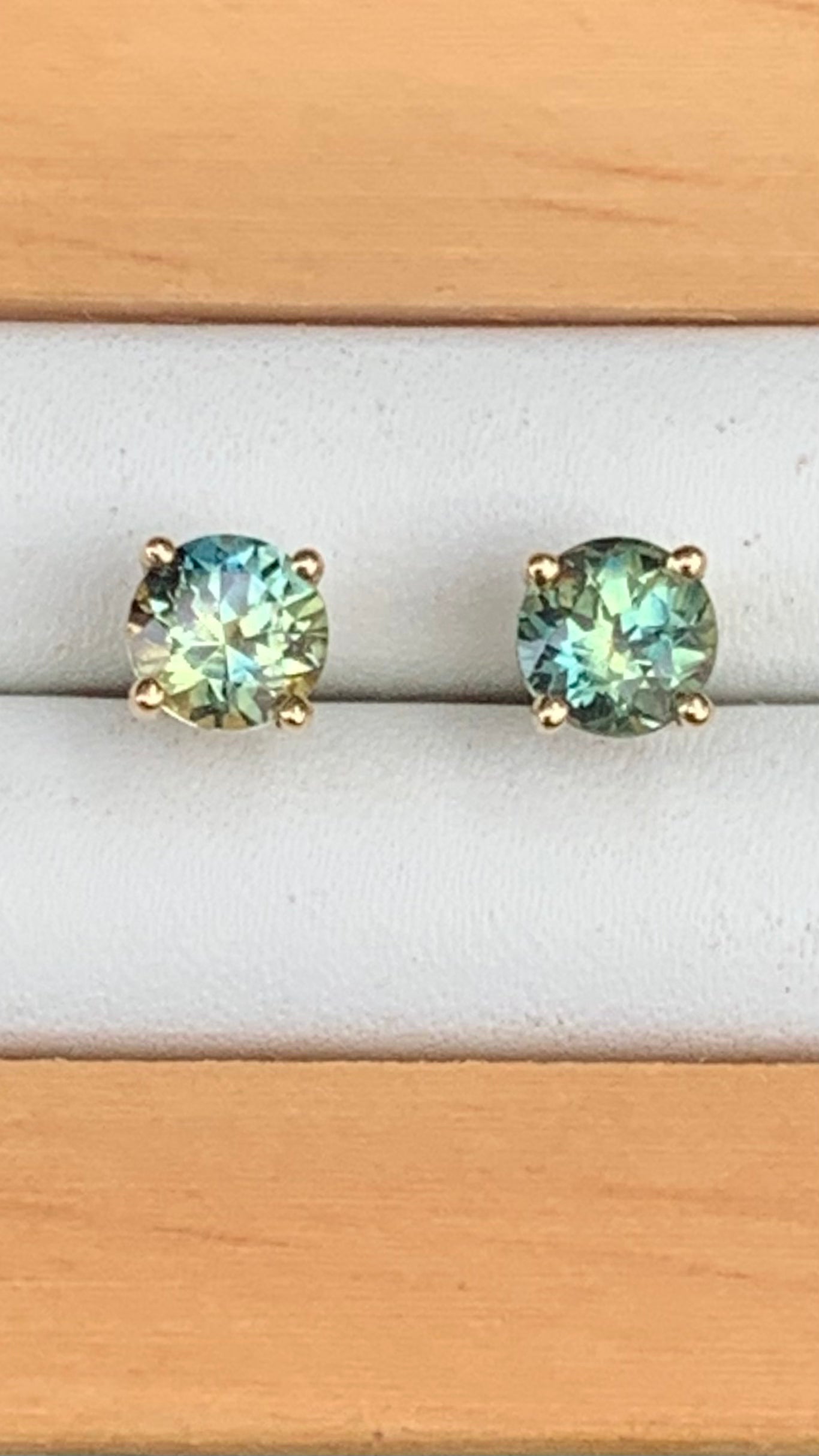 Australian Parti Sapphire Earrings ~ 5mm Gold Studs