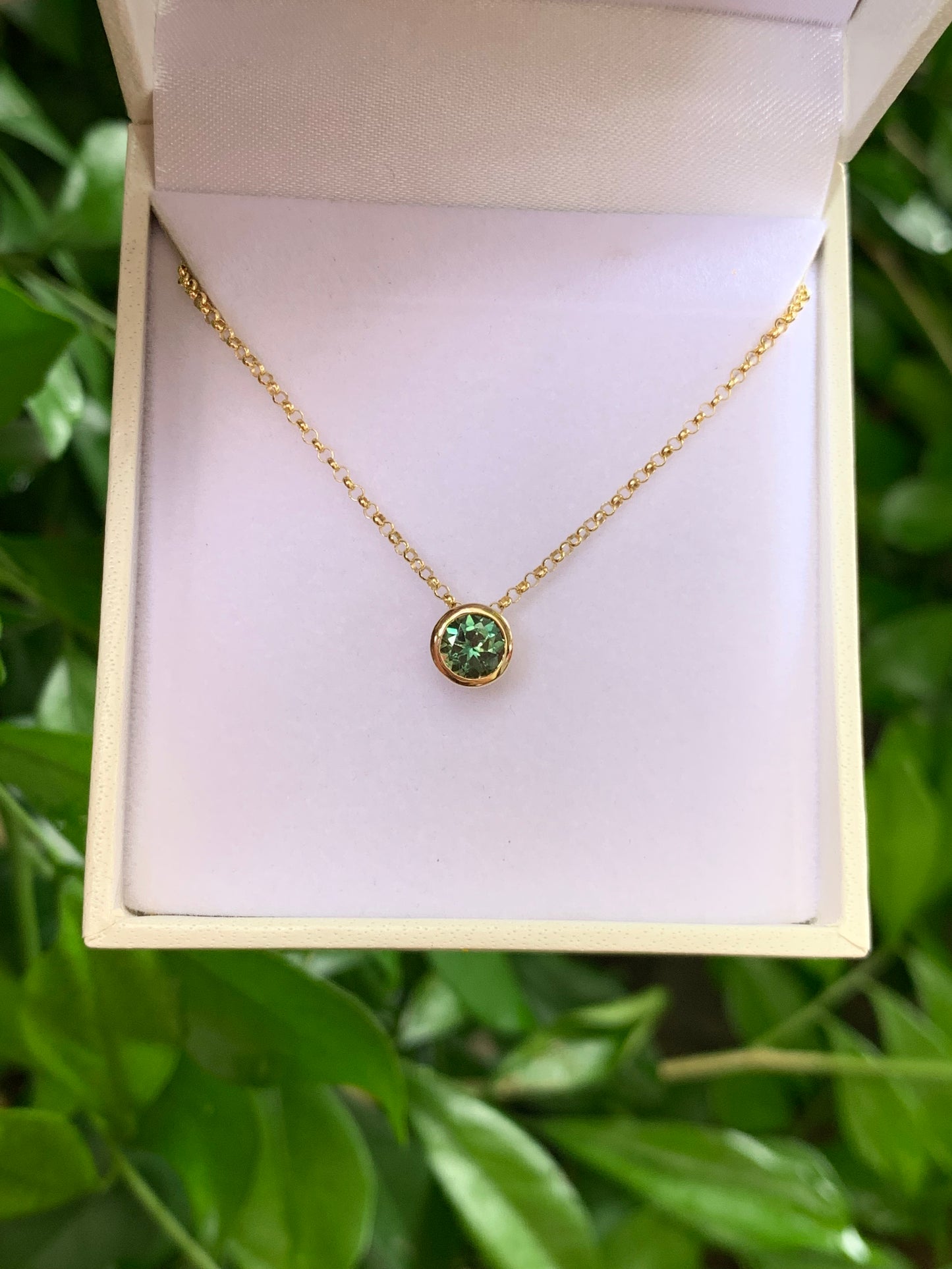 Green Australian Parti Sapphire Necklace