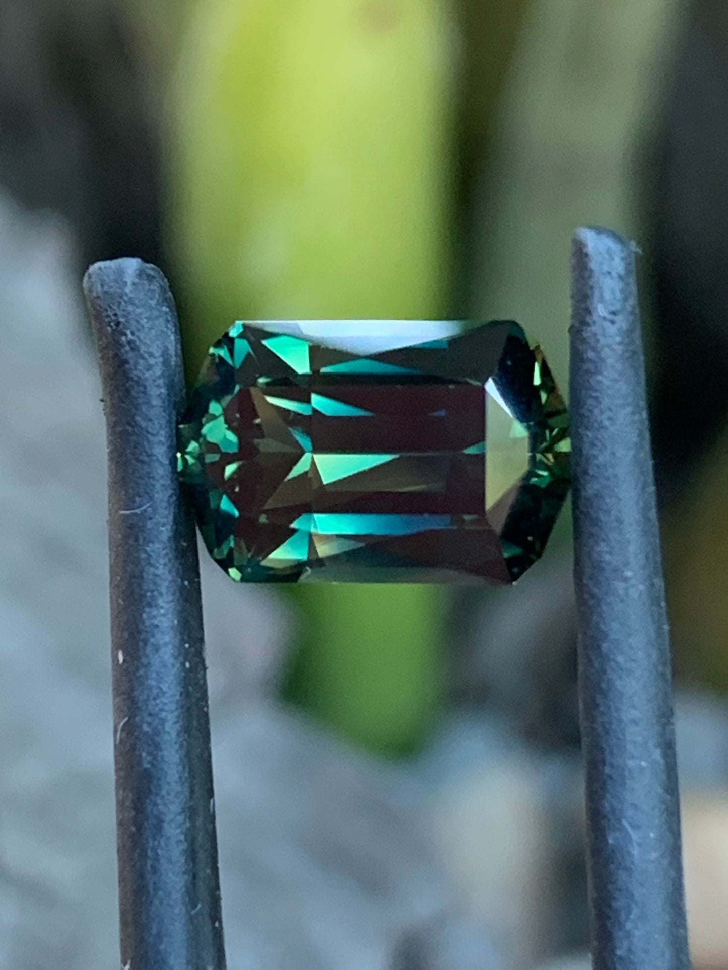 Australian Parti Sapphire