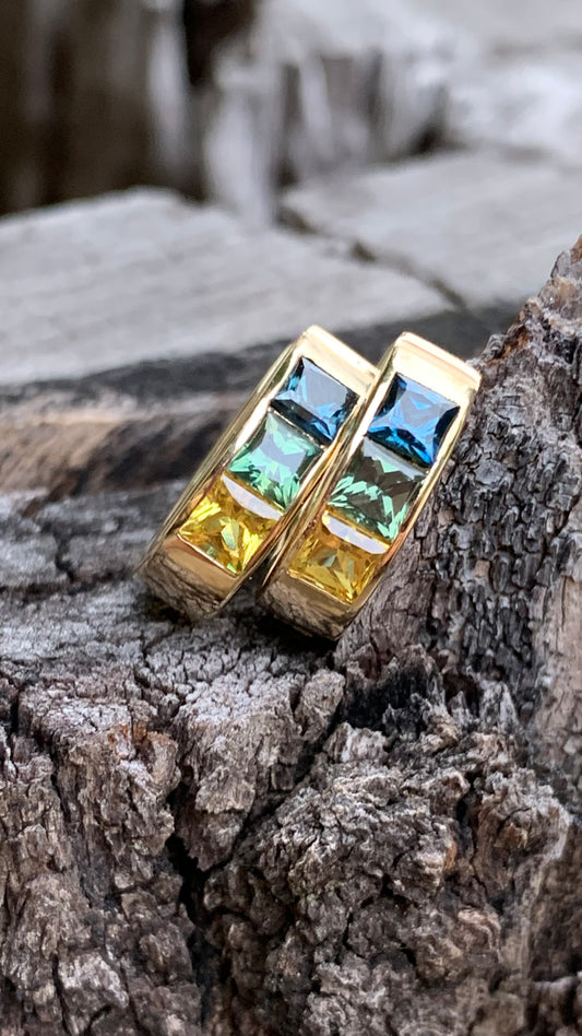 Aurora 3 Stone Huggies