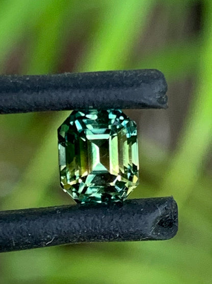 close up 1.08ct yellow and green parti sapphire unheated Queensland gemstone