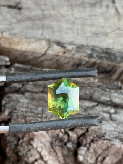 elongated hex Australian parti sapphire green and yellow natural gemstone 3.15ct