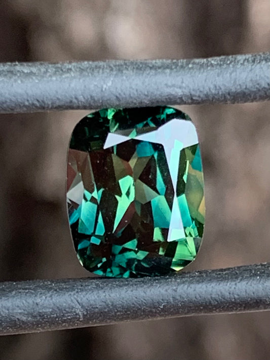 3.26ct unheated Australian teal parti sapphire cushion cut with yellow banding