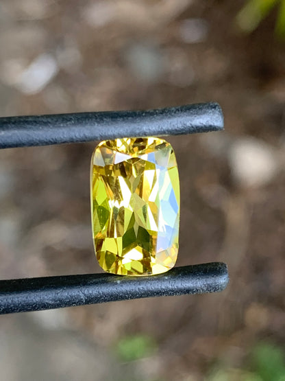 Rare loupe clean Australian yellow sapphire weighing 5.30 carats from the Queensland Gemfields