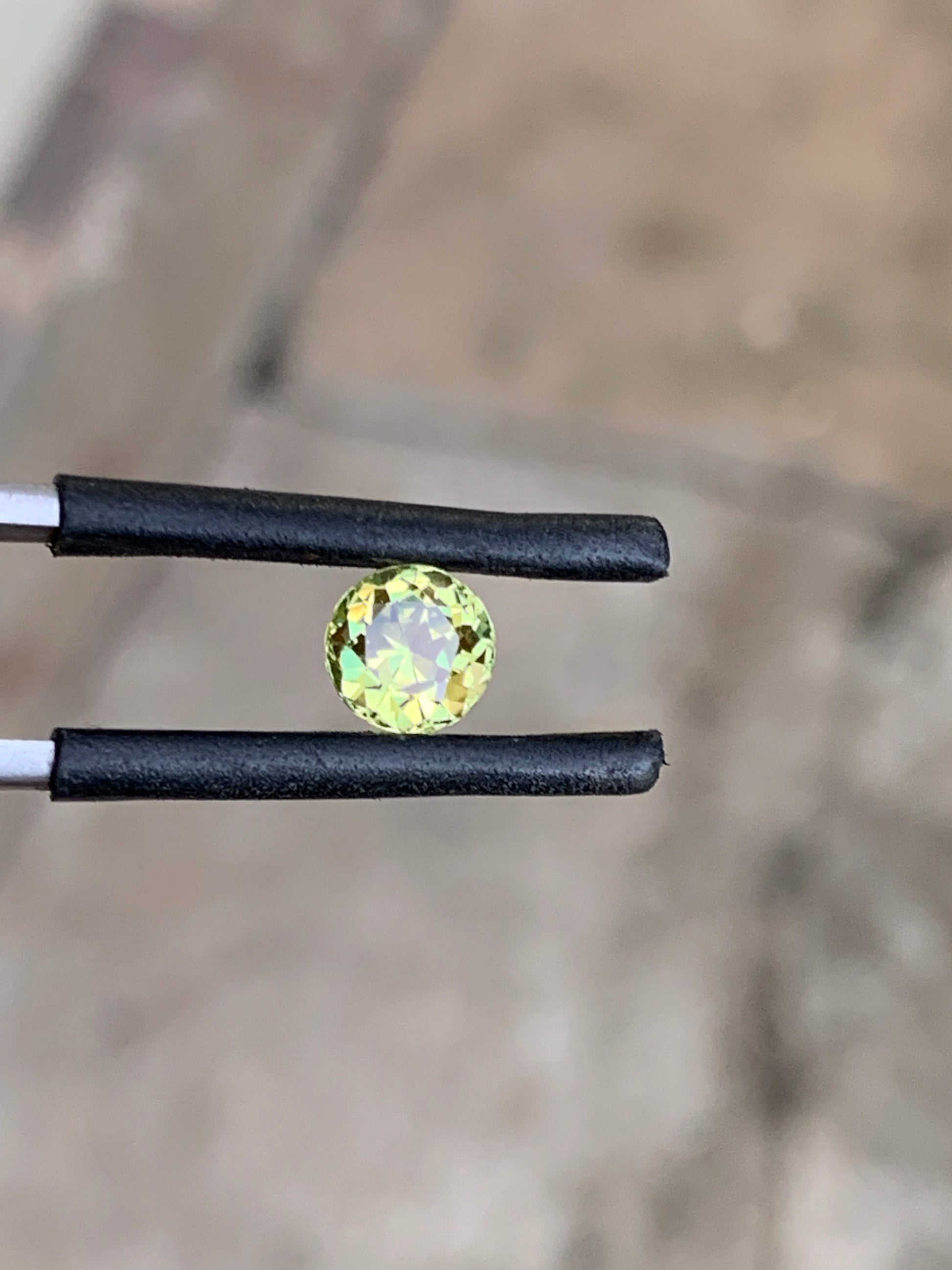 1.38ct unheated yellow sapphire from Australia