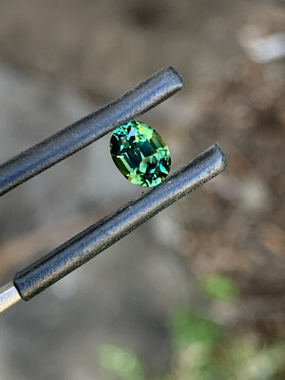 Unheated oval green sapphire suitable for bespoke jewellery