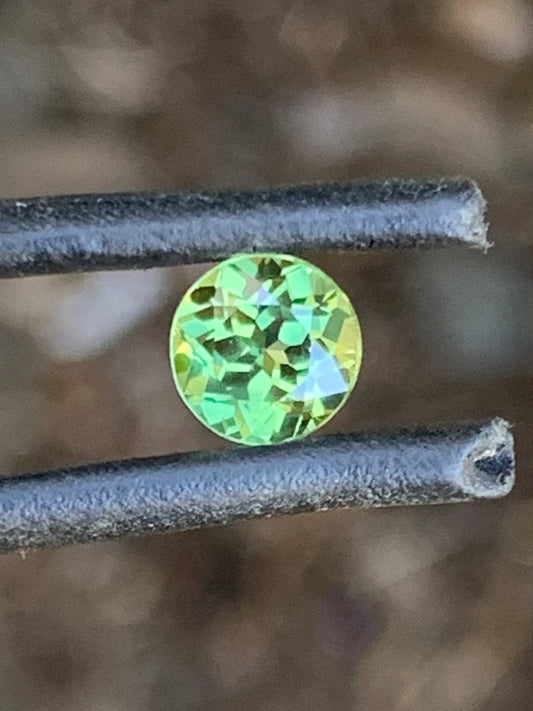 1.09ct Lime Green Australian Sapphire