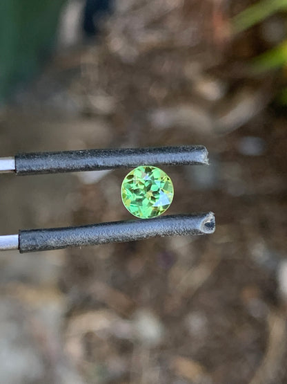 1.09ct Lime Green Australian Sapphire