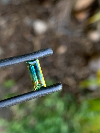 Close-up of a 1.30ct bi-colour parti Australian sapphire