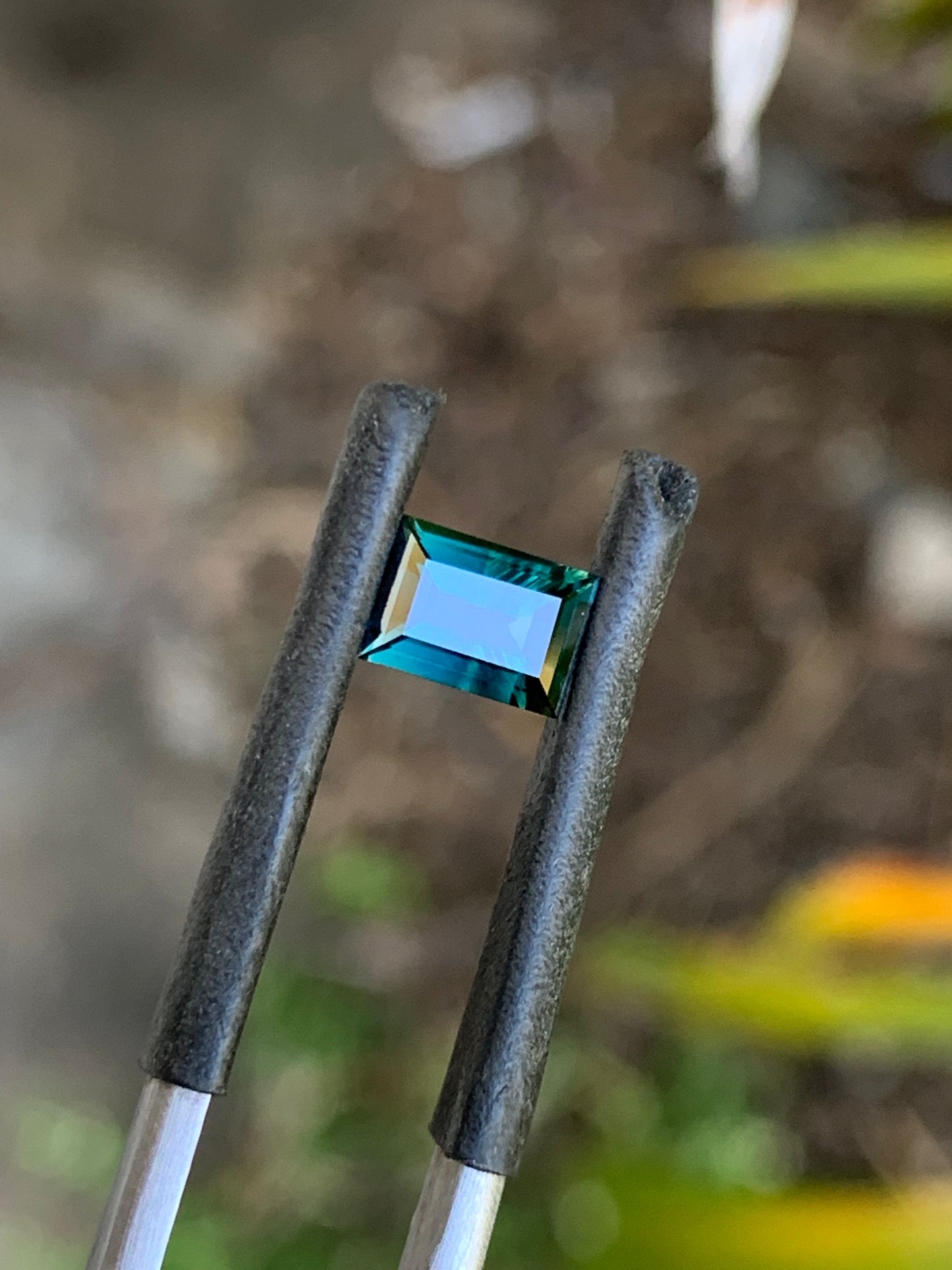 0.81ct Dark Teal Australian Sapphire
