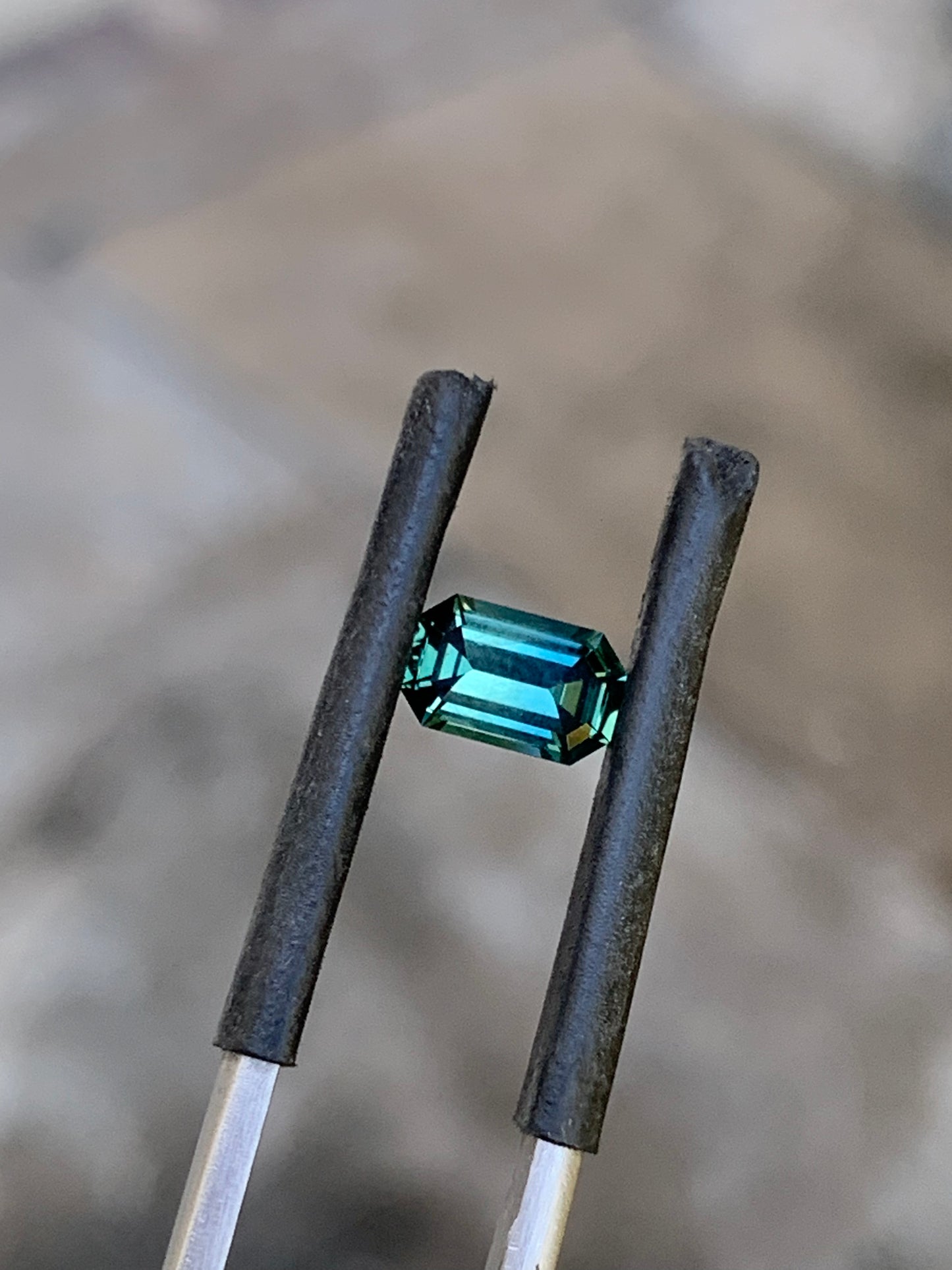 0.86ct Teal Australian Sapphire