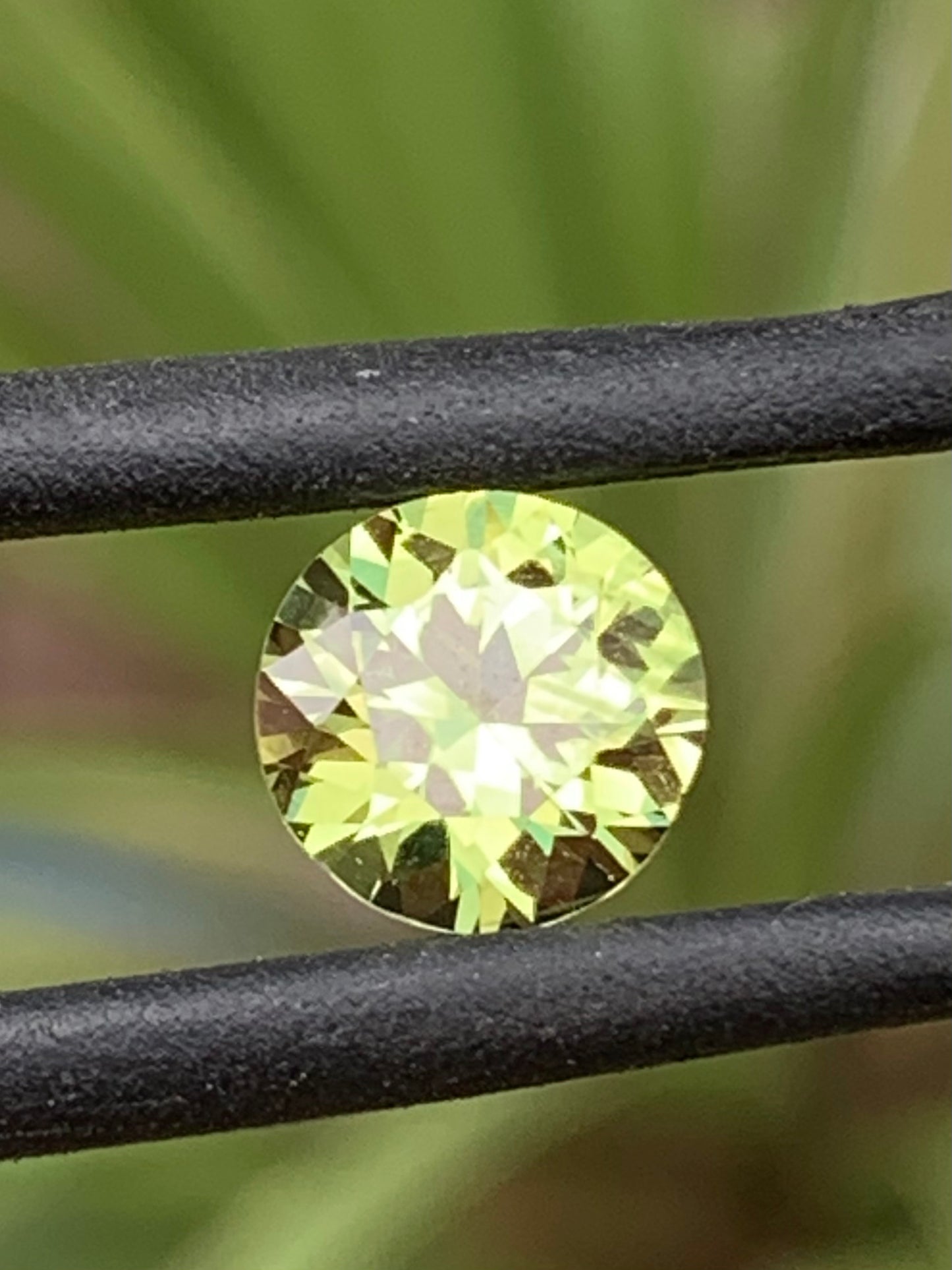 1.3ct Australian Yellow Parti Sapphire