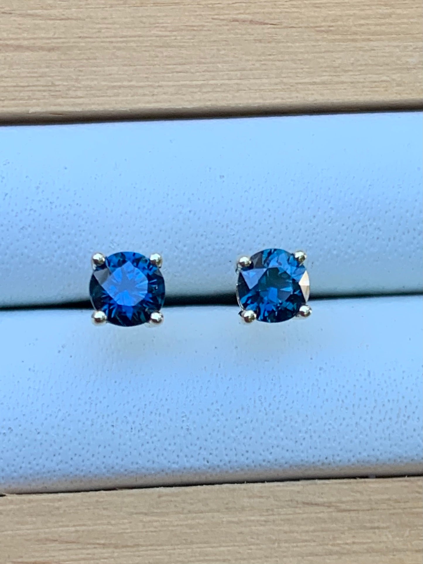 Blue Australian Sapphire Earrings ~ 3.5mm Gold Studs