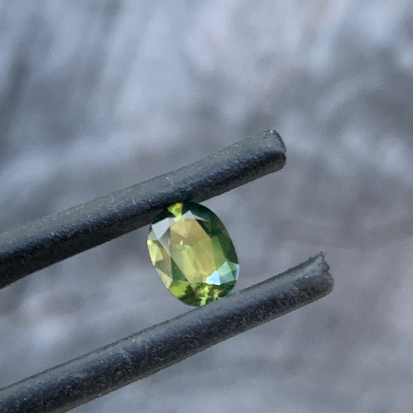 0.9ct Chartreuse Green Australian Sapphire