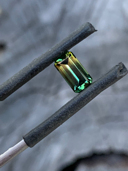 1.02ct Bi-Colour Australian Parti Sapphire