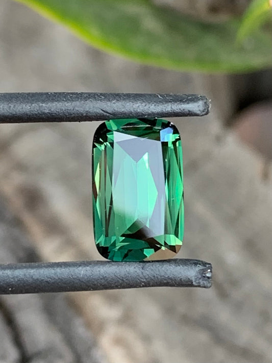 3.84ct Green Australian Sapphire