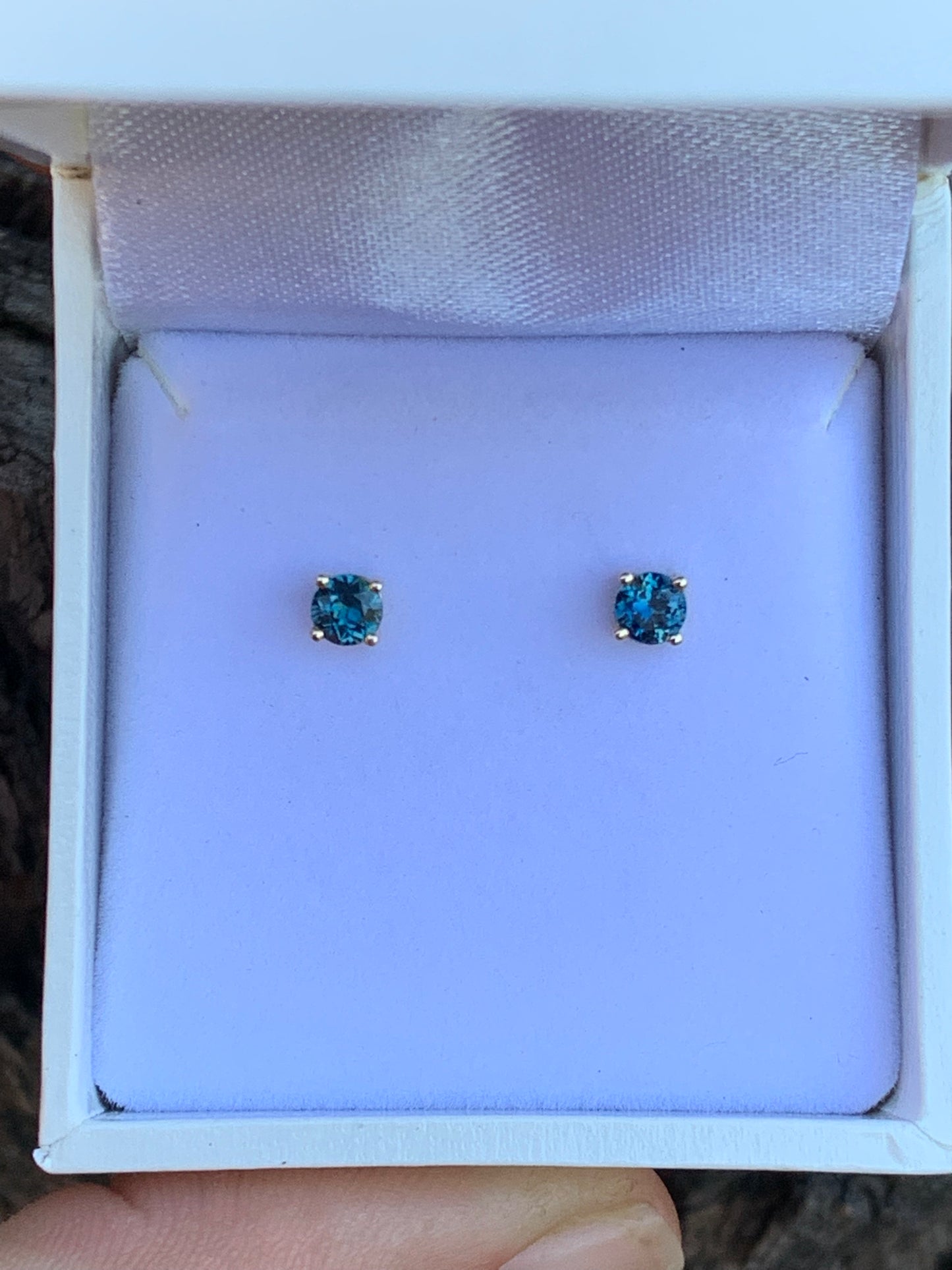 Blue Australian Sapphire Earrings ~ 3.5mm Gold Studs