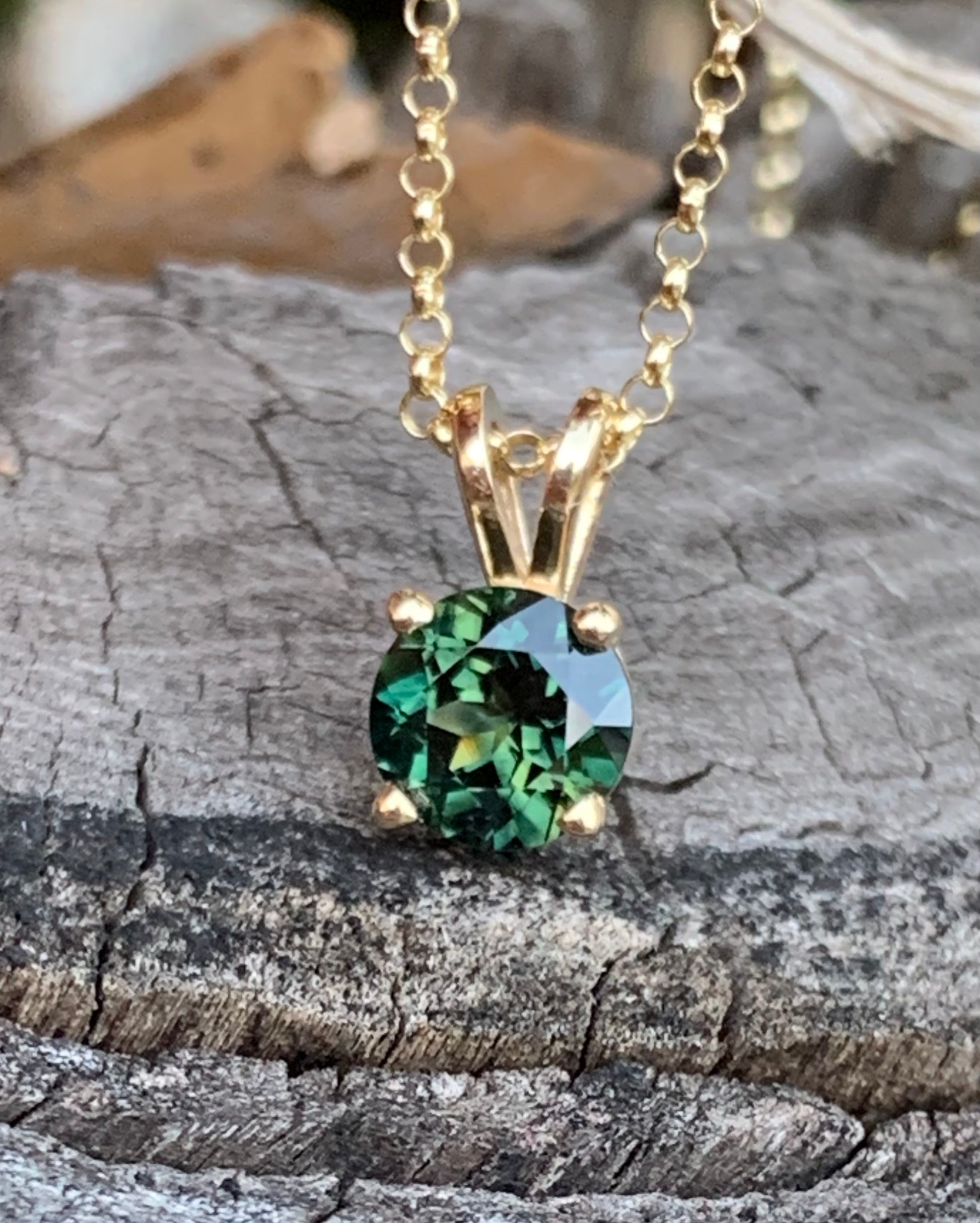 Teal Australian Sapphire Necklace