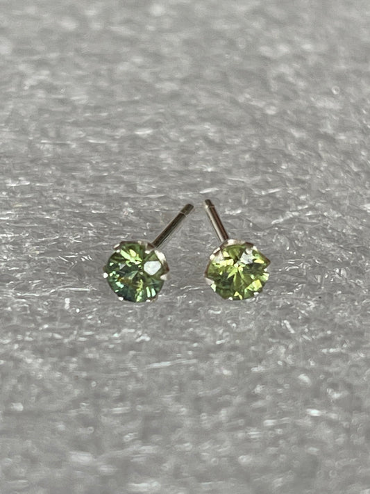 Australian Sapphire Earrings 4mm