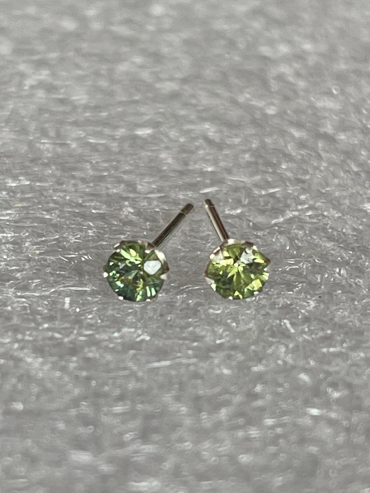 Australian Sapphire Earrings 4mm