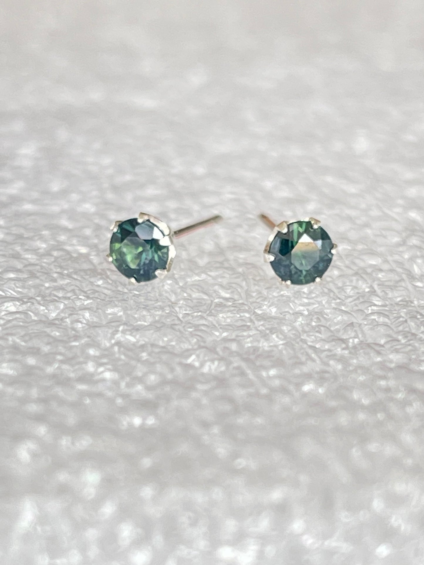 Australian Sapphire Earrings 4mm