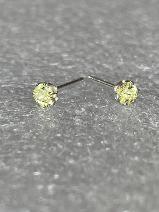 Australian Sapphire Earrings 4mm