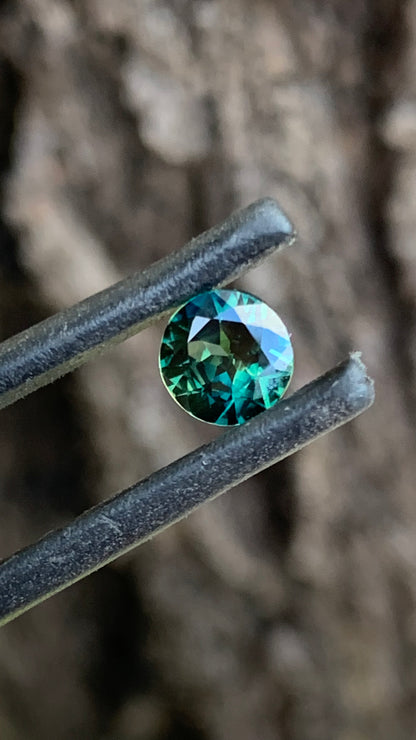 0.92ct Teal Australian Sapphire