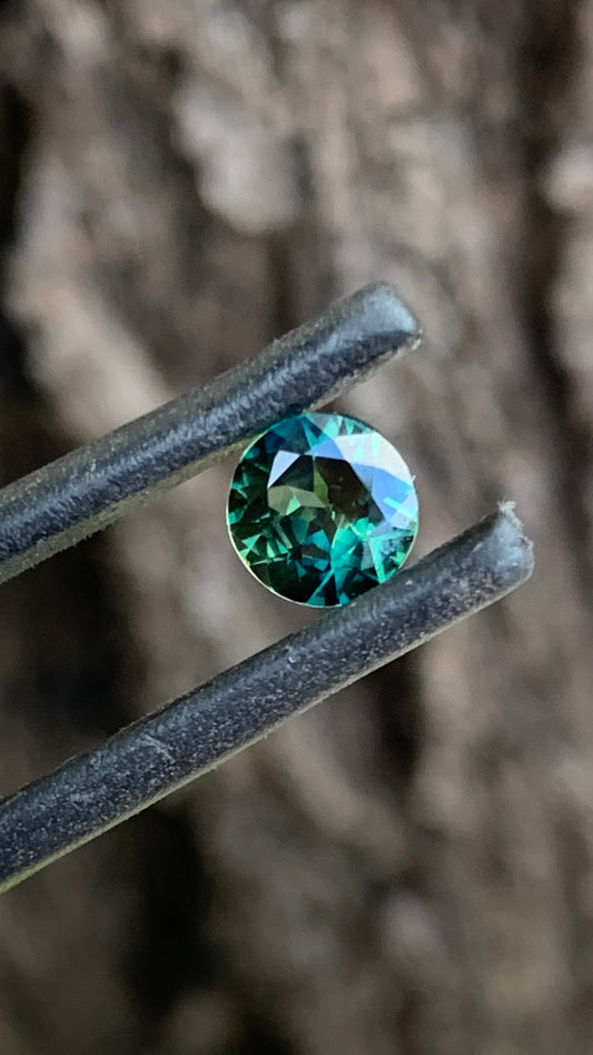 0.92ct Teal Australian Sapphire
