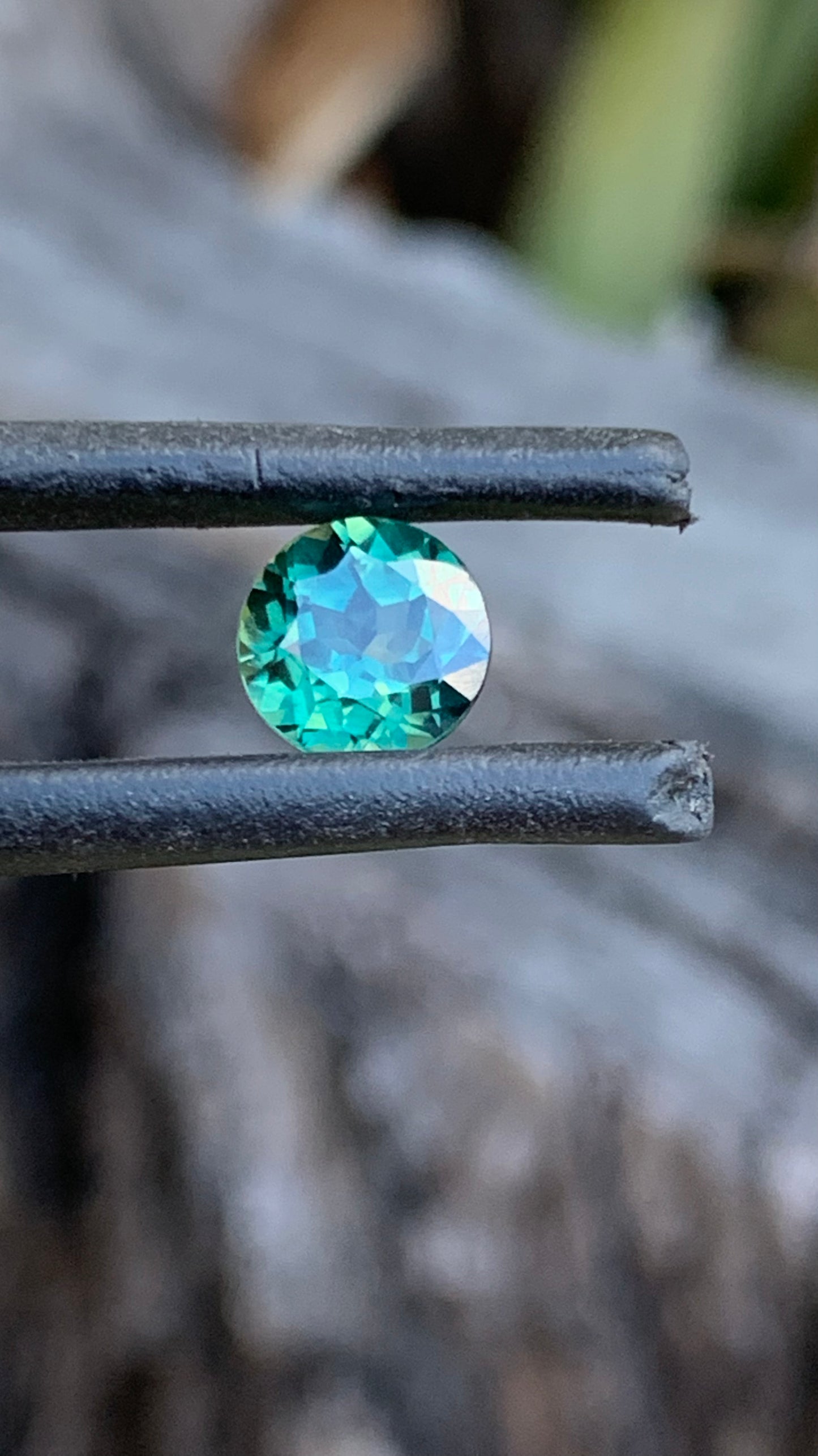 1.29ct Teal Australian Sapphire