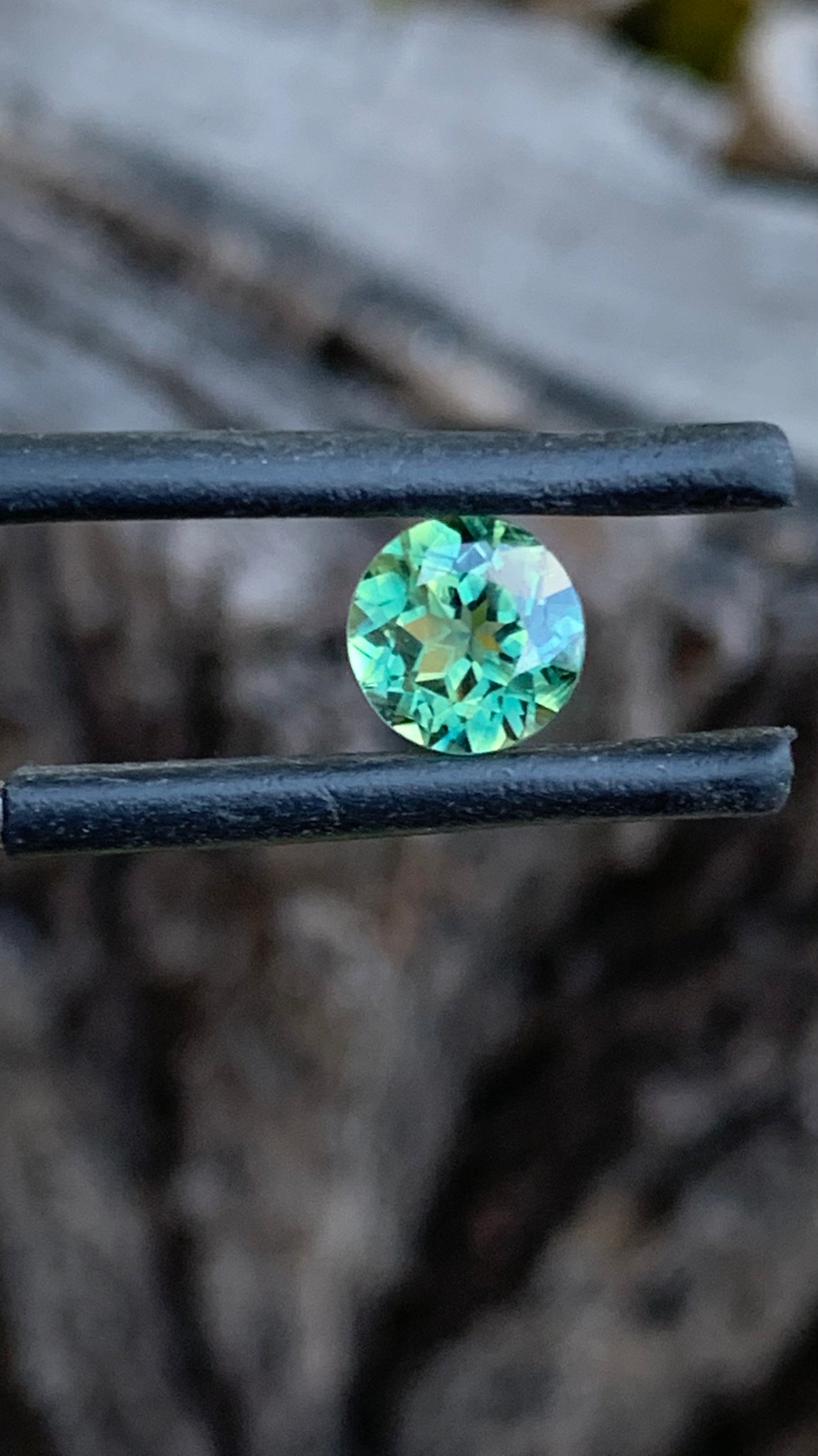 1.53ct Teal Australian Sapphire