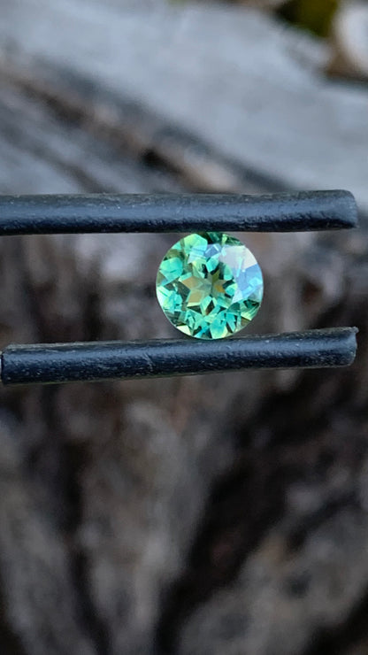 1.53ct Teal Australian Sapphire